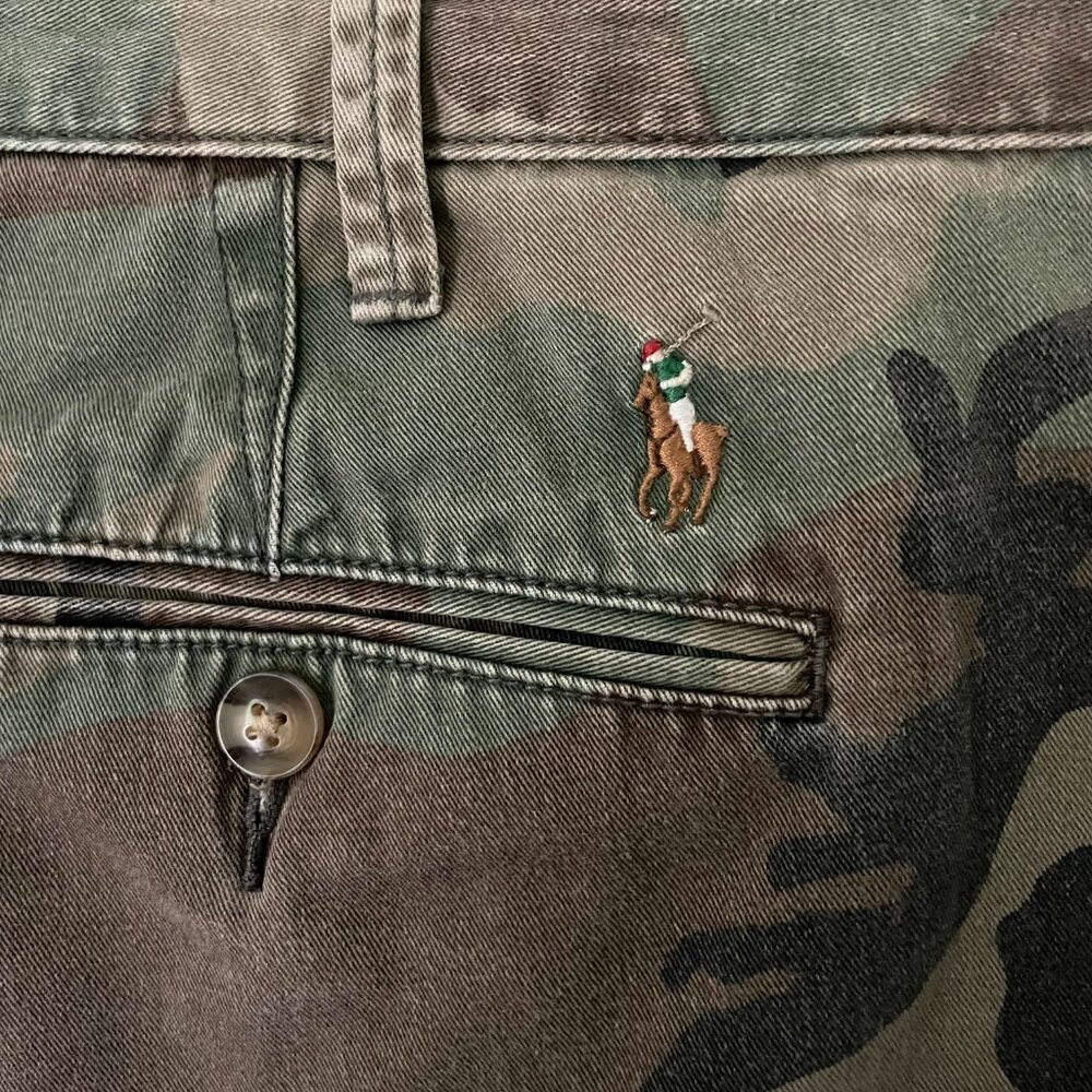 Polo Ralph Lauren - Men's Relaxed Fit Camo Chino Short - 44B - Picture 6 of 8